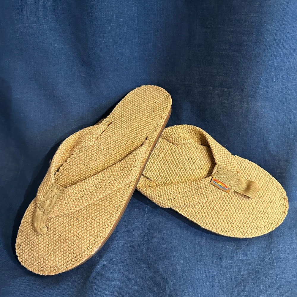 Rainbow hemp women’s sandals sz M- 7/8